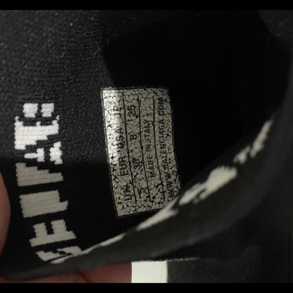 ‼️SOLD‼️ Balenciaga Speed Trainer - Picture 4 of 5